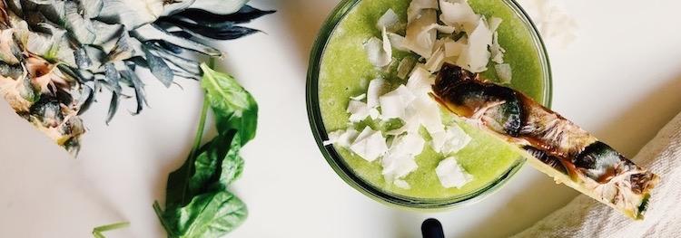 This Tropical CBD Green Smoothie Is The Perfect Post Workout Recovery | rawguru.com