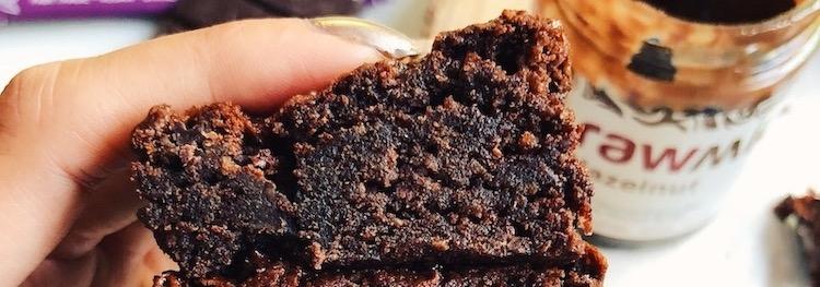 WARNING: These Chocolate Hazelnut Sweet Potato Brownies Will Cause Cra | rawguru.com