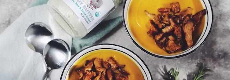 A Bowl Full of Gratitude: Rosemary Coconut Kuri Squash Soup with Wild 
| rawguru.com