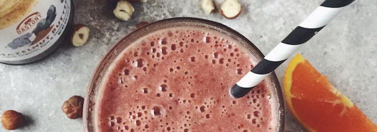 This Cherry Hazelnut Citrus Burst Smoothie Tastes Like Spring! (Recipe | rawguru.com