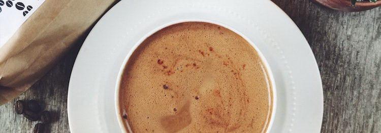 Whole Latte Love: Spicy Peruvian Coconut Mocha Latte (Recipe!)
| rawguru.com