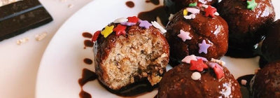 These No-Bake Vegan Chocolate Glazed Donut Holes Are Secretly Healthy