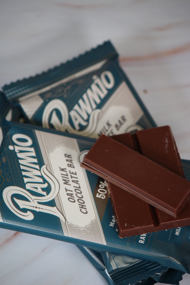 pieces of delicious chocolate bar Rawmio